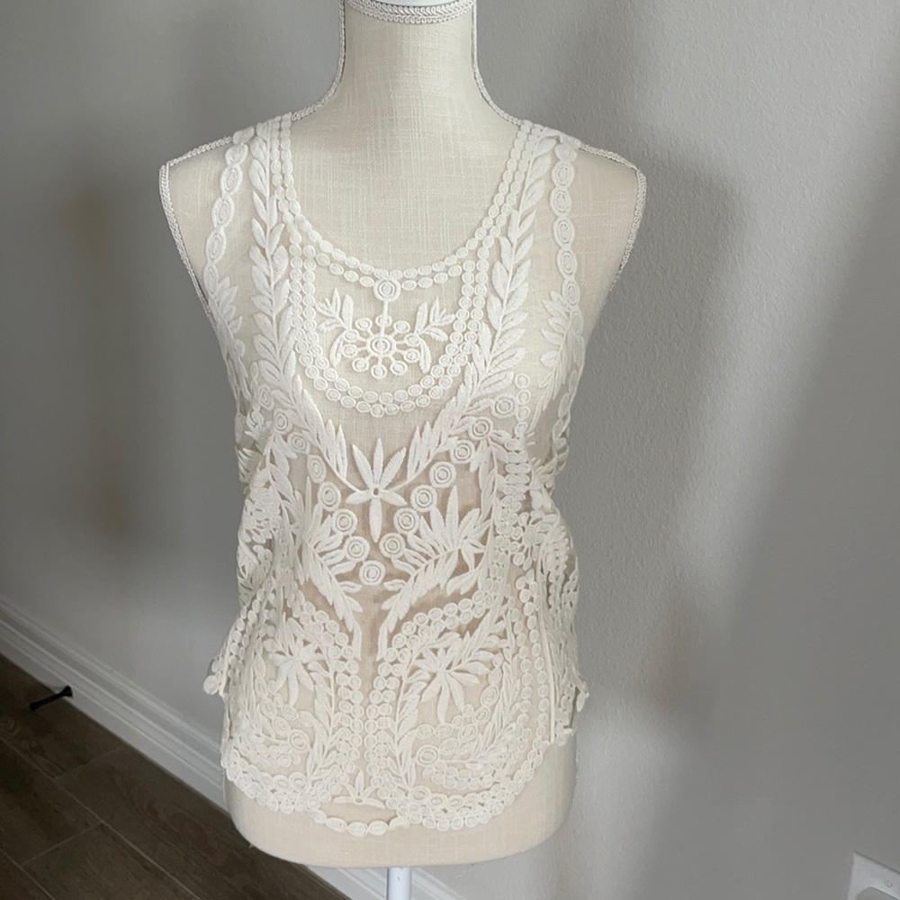 Lace tank